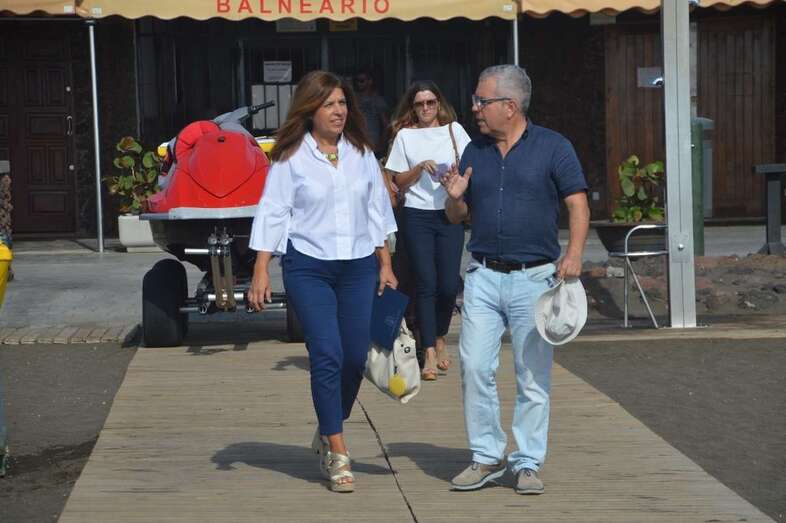 Carmen Hernández (i), en una imagen de archivo (Foto TA)