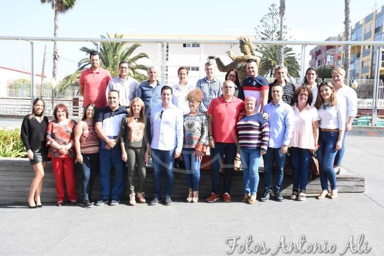 Miembros de la lista del PSOE (Foto TA)