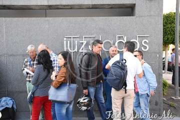 Los socialistas de Telde y de otros municipios del este y sur de la Isla presentaron esta tarde sus listas en la Junta Electoral de Zona (Foto TA)