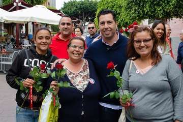  El PSOE, de campaña electoral por Los Llanos de Telde (Foto TA)