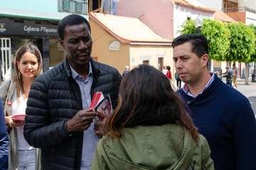  El PSOE, de campaña electoral por Los Llanos de Telde (Foto TA)