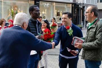  El PSOE, de campaña electoral por Los Llanos de Telde (Foto TA)