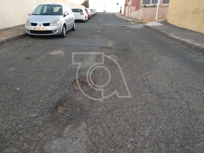 Estado de una calle de Playa del Hombre (Foto TA)