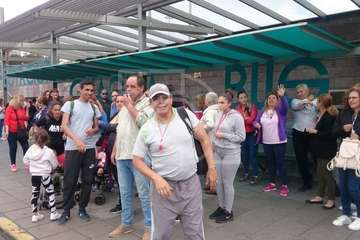 Los inquilinos de Visocan en Telde y de la RSP de Jinámar, en la protesta capitalina del Primero de Mayo (Foto TA)