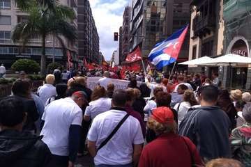 Los inquilinos de Visocan en Telde y de la RSP de Jinámar, en la protesta capitalina del Primero de Mayo (Foto TA)