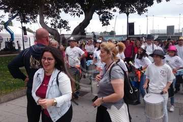 Los inquilinos de Visocan en Telde y de la RSP de Jinámar, en la protesta capitalina del Primero de Mayo (Foto TA)