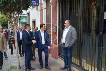 Clavijo palpa en Telde las necesidades de su zona comercial abierta (Foto TA)