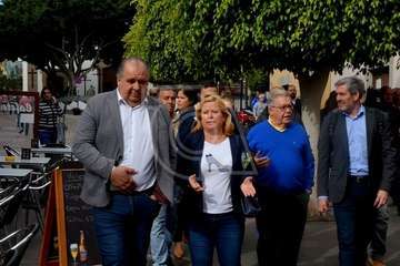 Clavijo palpa en Telde las necesidades de su zona comercial abierta (Foto TA)