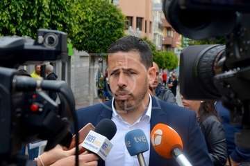 Clavijo palpa en Telde las necesidades de su zona comercial abierta (Foto TA)