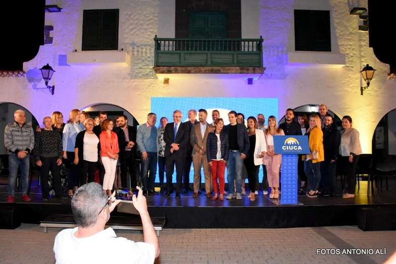 Ciuca presentó públicamente su candidatura este viernes (Foto Antonio Alí)