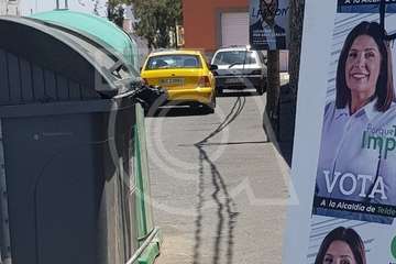 Atentado contra la cartelería electoral en Telde (Foto TA)