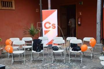 Presentación de la candidatura de Cs en la Casa Condal (Foto TA)