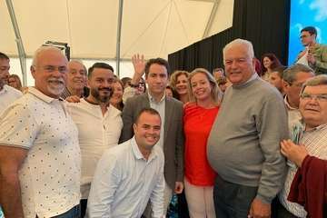 Teodoro Egea en Telde, reparto de papeletas y programa electoral por los barrios y acto del PP en Infecar (Foto TA)