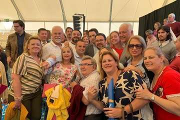 Teodoro Egea en Telde, reparto de papeletas y programa electoral por los barrios y acto del PP en Infecar (Foto TA)