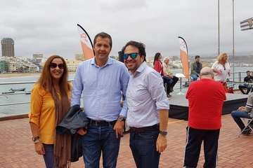 Cs de Telde asume el compromiso de Javier Nart de la lucha por medio marino (Foto TA)