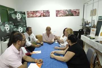 Cs escucha las demandas de la zona comercial abierta de Los Llanos de Telde (Foto TA)