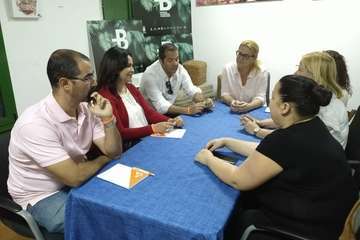 Cs escucha las demandas de la zona comercial abierta de Los Llanos de Telde (Foto TA)