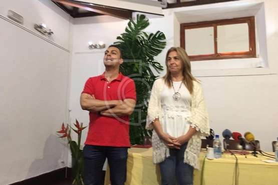 El cuatripartito anuncia la suspensión de la firma del pacto (Foto TA)