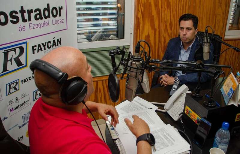 El socialista Alejandro Ramos, hoy en los estudios de Radio Faycán (Foto TA)