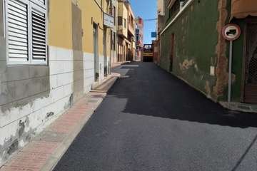 Alegría vecinal y empresarial por el asfaltado de calles en Los Llanos (Foto TA)