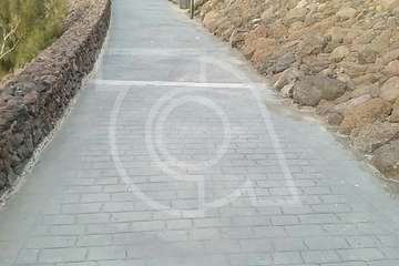 Trabajos de limpieza de la playa de Melenara y todo su entorno (Foto TA)