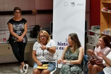 Reunión de las candidatas de Podemos por Las Palmas con militantes de Telde (foto TA)
