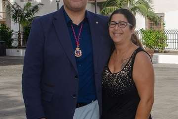 Héctor León toma posesión como concejal en Telde (Foto TA y Daniel Amador)