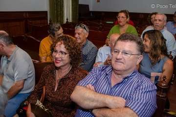 Héctor León toma posesión como concejal en Telde (Foto TA y Daniel Amador)
