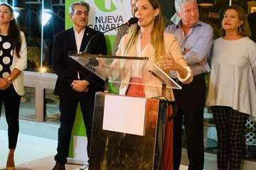 Arrope de Telde al tercer encuentro de la alianza nacionalista (NC-CC) en la capital (Foto TA)