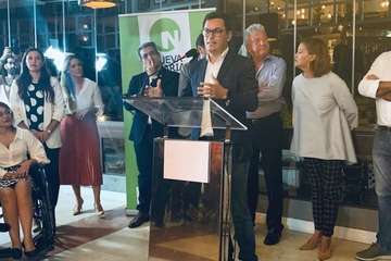 Arrope de Telde al tercer encuentro de la alianza nacionalista (NC-CC) en la capital (Foto TA)