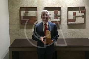 La Fecam homenajea al exalcalde teldense Francisco Santiago (Foto TA)