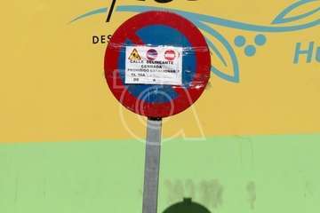 El alquitrán cambia la faz de 18 calles de la zona industrial de Salinetas (Foto TA)