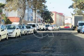 El alquitrán cambia la faz de 18 calles de la zona industrial de Salinetas (Foto TA)