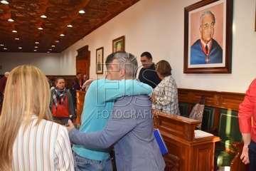 Juan Antonio Peña, ayer en los estudios de Radio Faycán y hoy en el Pleno ordinario de enero (Foto TA y Francisco Javier Santana)