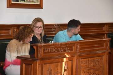 Juan Antonio Peña, ayer en los estudios de Radio Faycán y hoy en el Pleno ordinario de enero (Foto TA y Francisco Javier Santana)