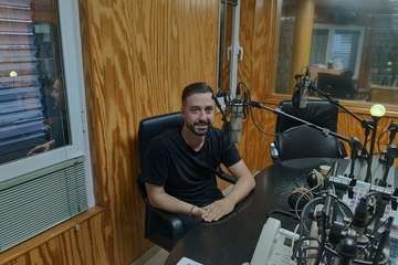 Juan Antonio Peña, ayer en los estudios de Radio Faycán y hoy en el Pleno ordinario de enero (Foto TA y Francisco Javier Santana)