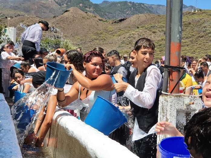 Imagen de la edición infantil de la Traída del Agua de 2029 (Foto TAI