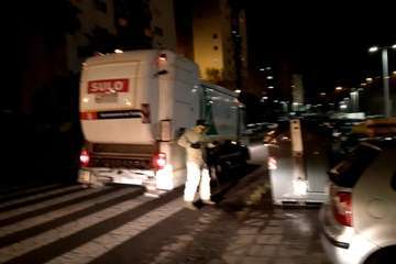 Reparación, limpieza y desinfección de contenedores en Telde (Foto TA)