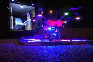 Los drones de la Policía Local controlan de noche el confinamiento con una cámara térmica (Foto Acfi Press)