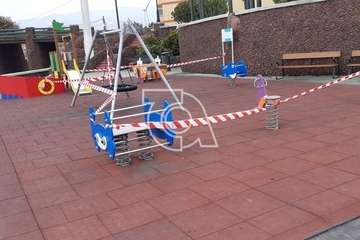 Parques desinfecta y pone a punto los recintos verdes de Telde de cara a su reapertura parcial (Foto TA)