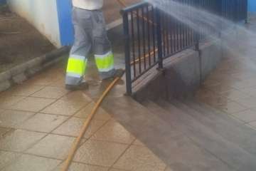 Telde intensifica las labores de desinfección y limpieza en barrios del municipio (Foto TA)