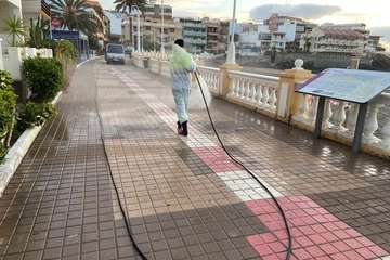 Telde intensifica las labores de desinfección y limpieza en barrios del municipio (Foto TA)