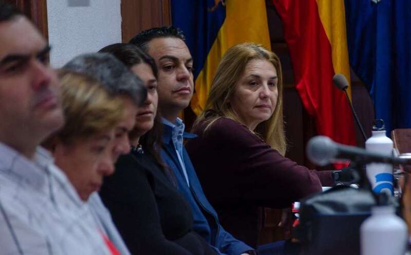 Concejales del grupo socialista en un Pleno reciente (Foto TA)