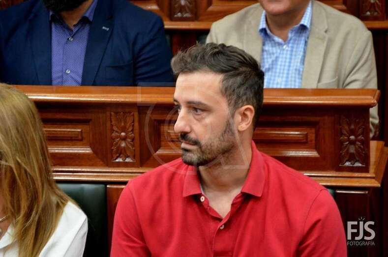 Juan Antonio Peña, en una sesión plenaria (Foto TA)