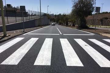  El Cabildo emprende el asfaltado de la rotonda de Makro, junto a la GC-1 (Foto TA)