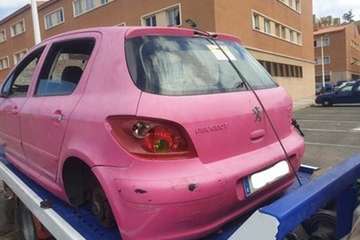  La Policía Local retira 450 vehículos abandonados en las vías públicas de Telde en siete meses/TA.