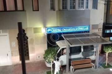 Desarrollo Local alerta de los actos vandálicos en la zona comercial abierta de Los Llanos/TA.