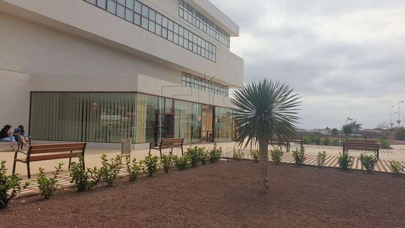 Edificio de Usos Múltiples de El Cubillo/TA.