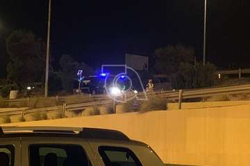 Policía Local y Nacional 'blindan' La Mareta para evitar concentraciones masivas de jóvenes/TA y RTVC.