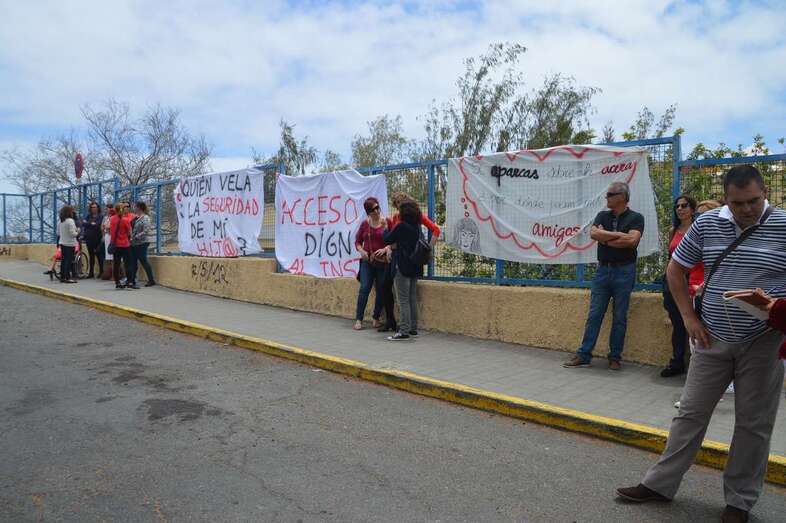 Imagen de archivo de una protesta del AMPA del IES de La Rocha/TA.